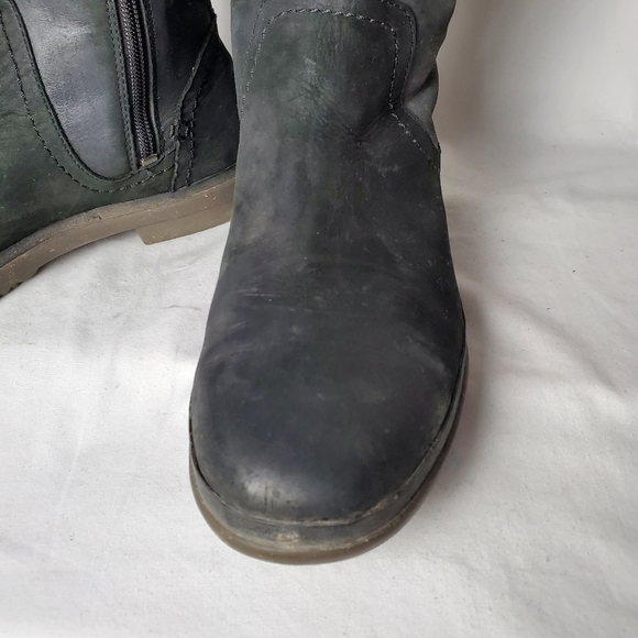 Ugg Elsa Black Knee High Leather Boots Size 8 - Picture 4 of 16
